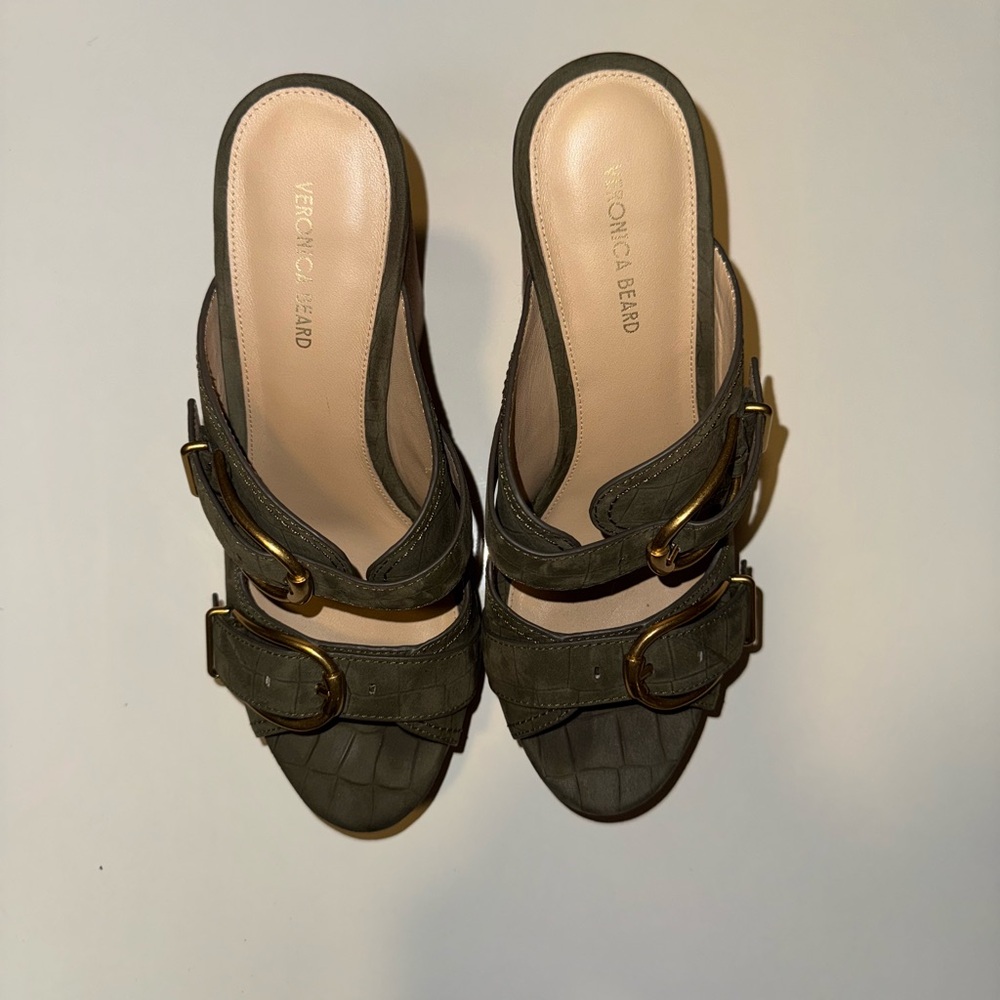 *PRACTICALLY BRAND NEW* Veronica Beard Olive Double Buckle Mules [SIZE 9] - Picture 2 of 9
